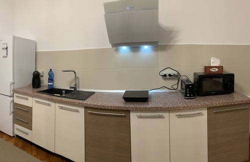 Old City Apartment | Rose Apartment No. 2