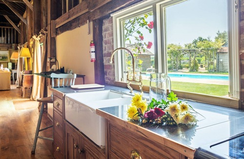Ipswich House | Rose Barn, Stoke By Nayland
