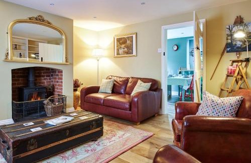 Dereham House | Rose Cottage