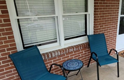 Columbus House | Rose Hill Charmer - 2 bedroom 20 mins from FT Benning