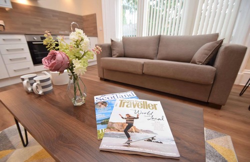 South Galson Apartment | Rosedene Highland House - Emperor Apartment 1