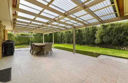 Bletchington House | Roselawn Manor | 5 Bedroom Entertainer