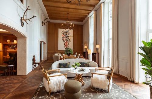 Hof bei Salzburg Hotel | Rosewood Schloss Fuschl