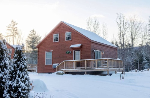 Bethlehem Cabin | Rosewood Villa, Brand new 2 bedroom log cabin
