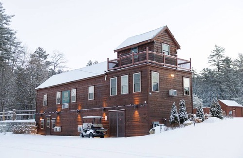 Bethlehem Cabin | Rosewood Villa: Brand-New 2BR Log Retreat