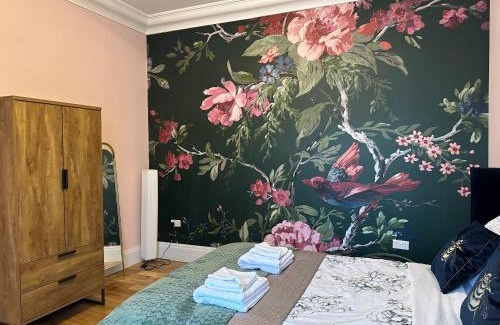Cricklewood House | Rosie Cosy House Cricklewood