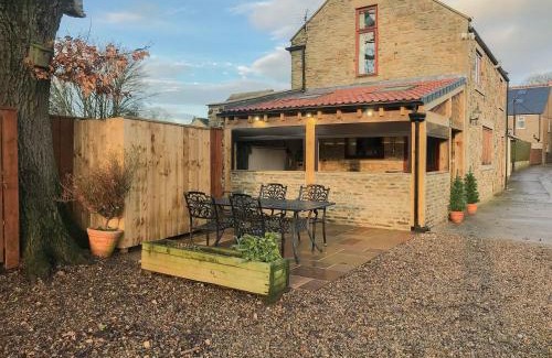Hamsterley House | Roslyn Cottage