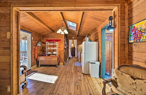 Rosman Apartment | Rosman Vacation Rental w/Charcoal Grill!