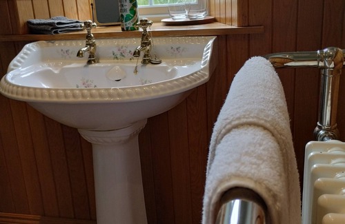 Killadeas Bed & Breakfast | Rossclare Lodge