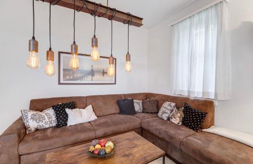 Konstanz Apartment | Rotes Haus über den Weinbergen