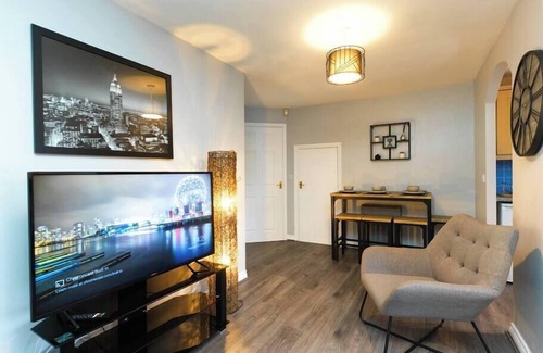 Oakengates Apartment | Rothwell Close Serviced Two Bedroom Apartment