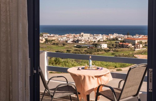 Palaiochora Apartment | Roula Apartments