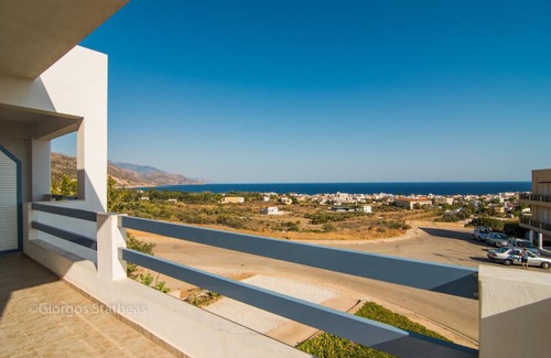 Palaiochora Apartment | Roula Apartments