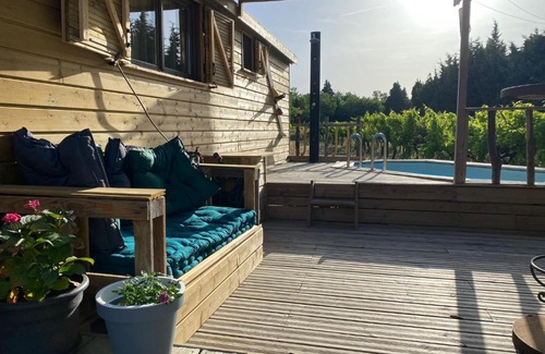 Roquemaure House | Roulotte du Moulin Saint Valentin