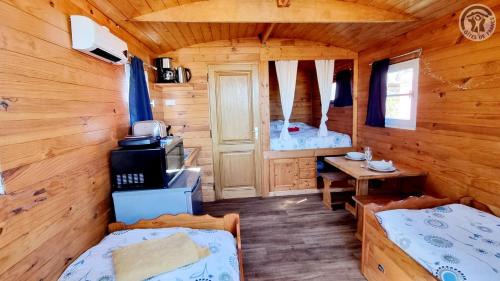 Winnezeele House | Roulotte et Jacuzzi de Rachel au Domaine du Reuze