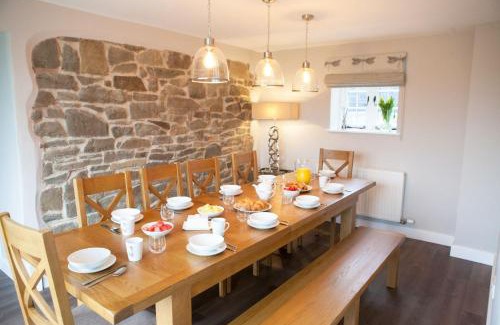 Montgomery House | Roundton Farmhouse