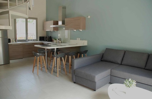 Roussillon Cottage | ROUSSILLON DOLCE VITA : Seasonal Rental - Indigo