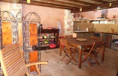 Roussillon House | Roussillon: Mansion - Roussillon