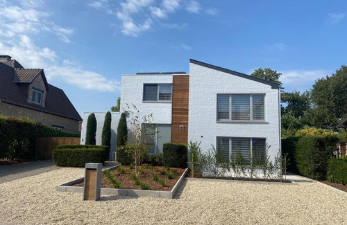 Meersenhoven House | Route 123 Birchwood Pension