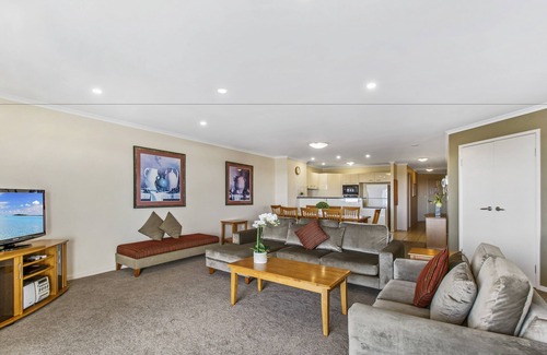 Maroochydore Hotel | Rovera Apartments