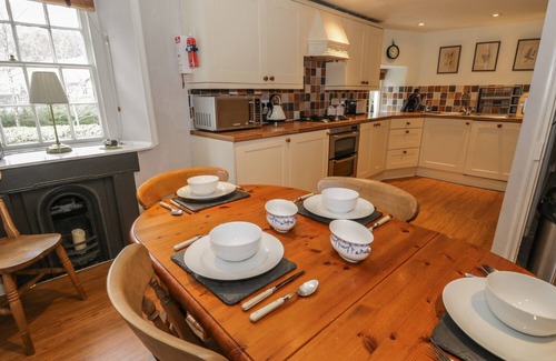 Grasmere Cottage | ROWAN COTTAGE, family friendly, character holiday cottage in Grasmere