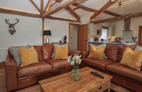 Penny Bridge Cottage | ROWAN COTTAGE, family friendly, luxury holiday cottage in Backbarrow