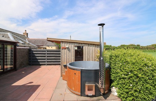 Letham Grange Cottage | Rowan Cottage