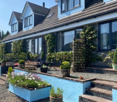 Lochgoilhead Bed & Breakfast | Rowan House B&B Rooms & A Self Catering Apartment