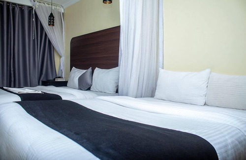 Kisumu Hotel | ROYAL CITY HOTEL-GARDEN