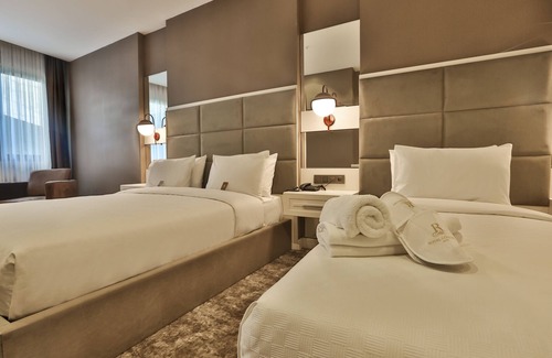 Arakli Hotel | Royal Comfort Hotel
