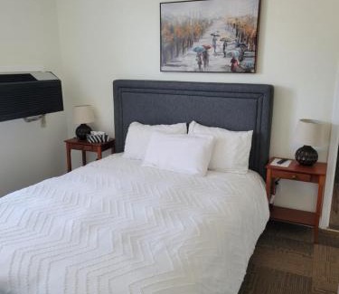 Okotoks Hotel | Royal Duke Hotel