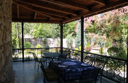 Ambrolauri Hotel | Royal Edena