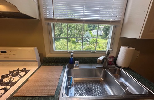 Racine House | Royal Garden Cottage