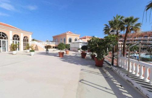 Arona Apartment | Royal Gardens Studio 123 Tenerife Rental & Sales