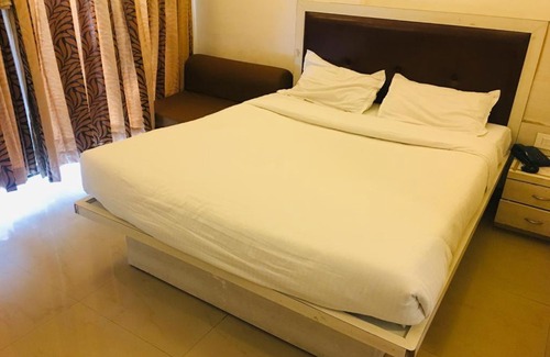 Sasunavghar Resort | Royal Garden Resort