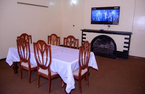Harare East Cabin | Royal Guest House