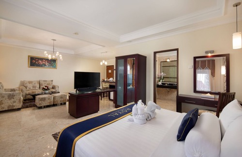 Sidomulyo Resort | Royal Hotel and Villa Batu