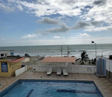 Pedernales Hotel | Royal Hotel