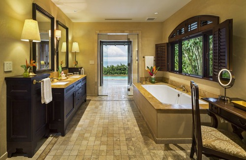 Guayabos Hotel | Royal Isabela
