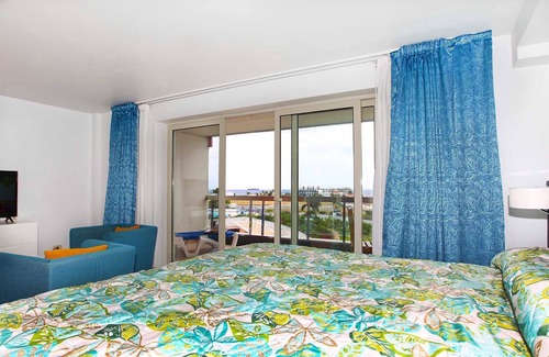 Maho Hotel | Royal Islander Resort La Terrasse