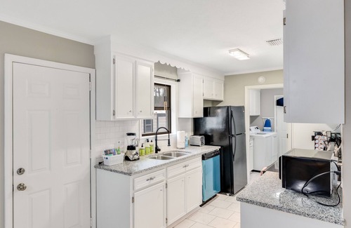 Jackson House | Royal Lakeshore