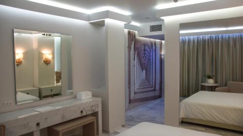 Elounda Resort | Royal Marmin Bay Boutique & Art Hotel