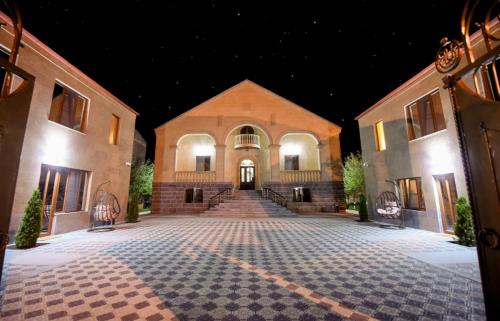 Vanadzor Hotel | Royal Palace Hotel
