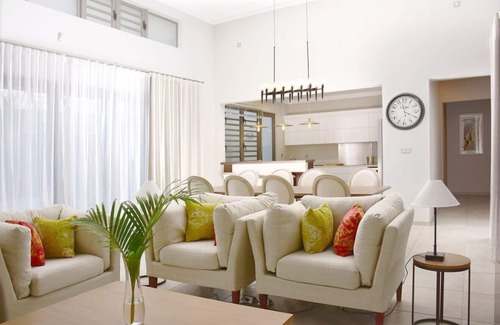 Port Chambly Villa | Royal Park Villa De Luxe 3 Chambres