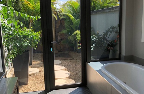 Port Chambly Villa | Royal Park Villa De Luxe 3 Chambres
