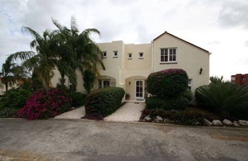 Piscadera House | Royal Residence Livingstone