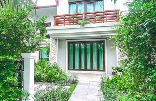 Saen Suk Villa | Royal Sammuk villas