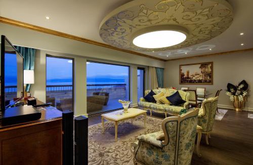 Sigacık Hotel | Royal Teos Thermal Resort Clinic & Spa - Halal Hotel