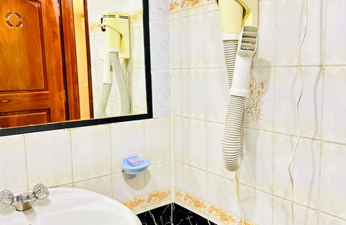Dar es Salaam Hotel | Royal Village Hotel Dar Es Salaam