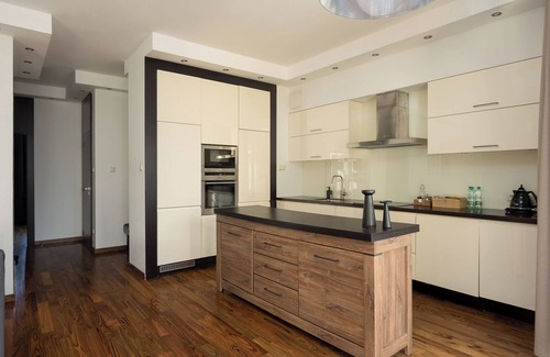 Wilanow Apartment | Royal Wilanów 2-bedroom Apartment